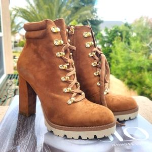 Beautiful Lace Up Cognac Boots SZ 9
